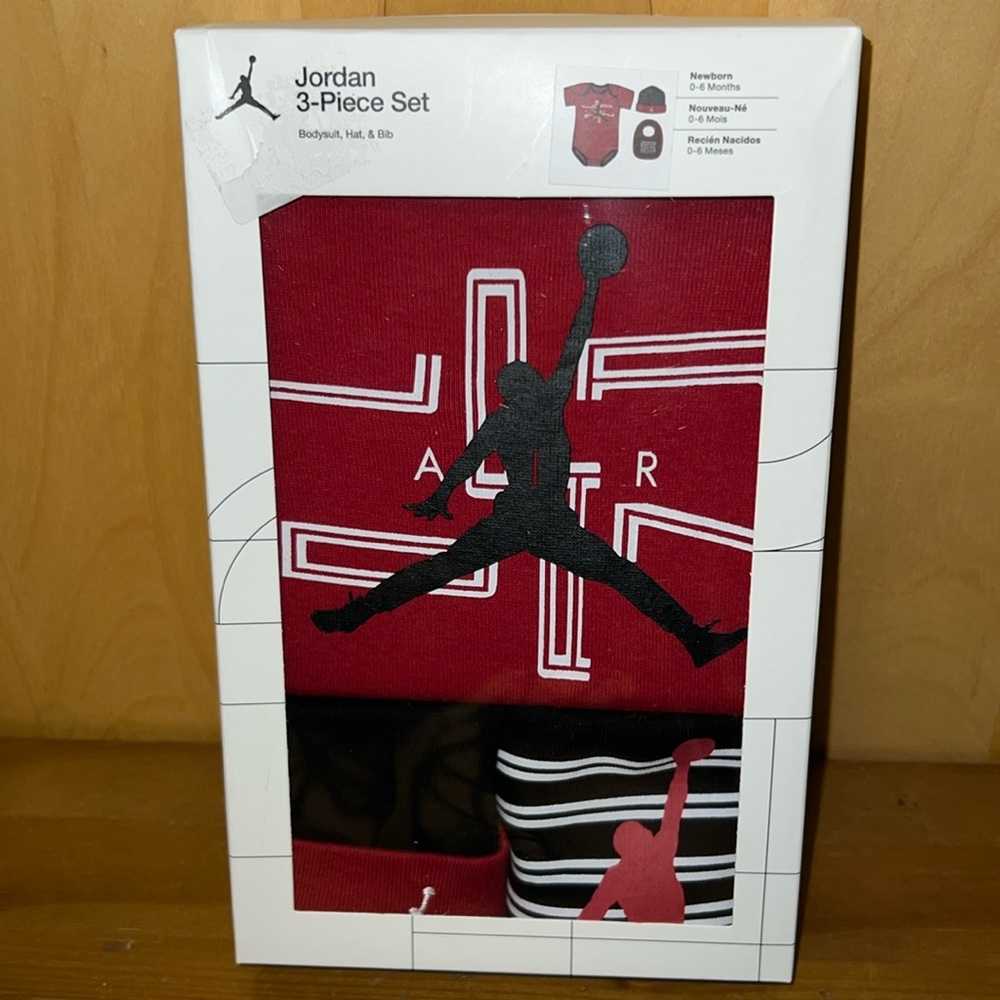Jordan 3 Piece Boy’s Set NIB